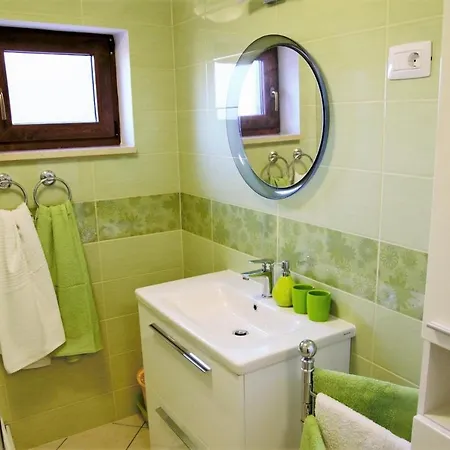 Amaryllis Residence, Apartment Diana & Deluxe Rooms With Shared Kitchen Veli Losinj Exterior photo